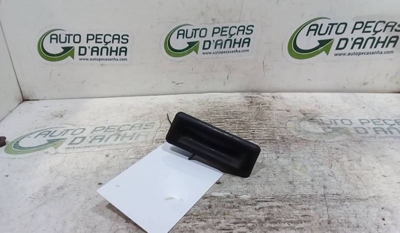 Botão Mala Eletrico SKODA - ID S_71014