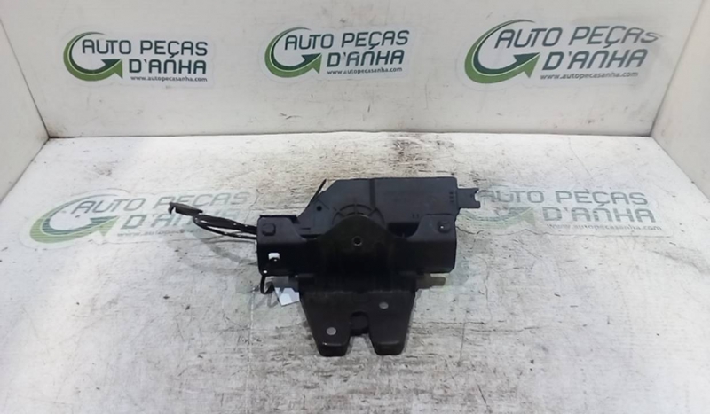 Fecho da Mala BMW 1 (E87) | 03 - 13 Imagem-1