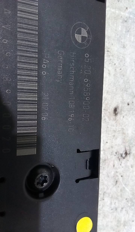 Amplificador de Antena BMW 1 (E87) | 03 - 13 Imagem-1