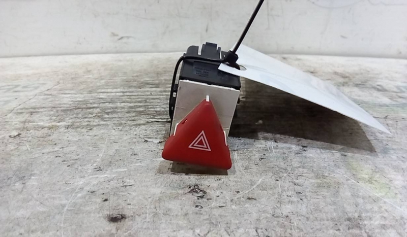 Botão 4 Piscas VOLKSWAGEN - ID S_71149