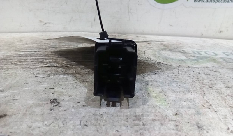 Botão 4 Piscas VOLKSWAGEN PASSAT Variant (3C5) | 05 - 11 Imagem-1