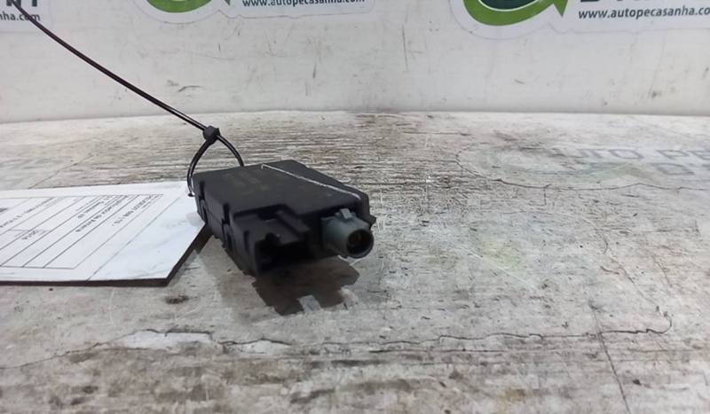 Amplificador de Antena PEUGEOT 508 I (8D_) | 10 - 18 Imagem-1