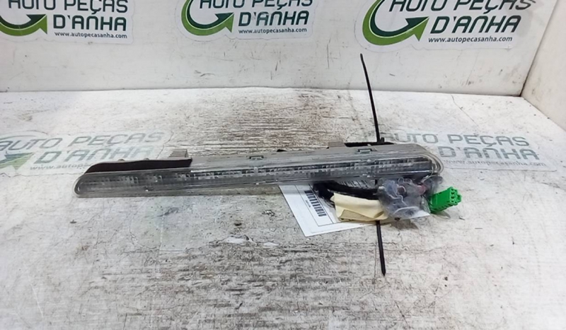 Farolim 3º Stop PEUGEOT - ID S_71178