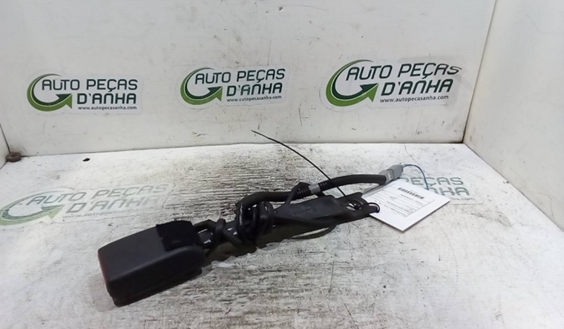 Engate Cinto Frente Esq TOYOTA - ID S_71295