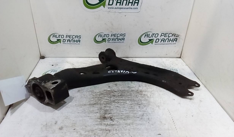 Braço Suspensão Frente Dto SKODA - ID S_71315