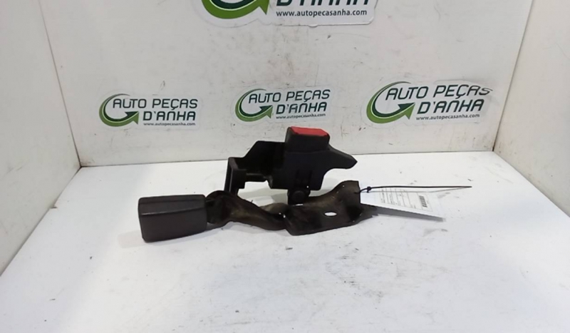 Engate Cinto Trás Dto RENAULT - ID S_71701