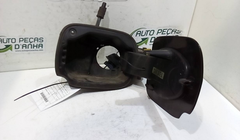 Tampa Exterior de Combustivel RENAULT CLIO III (BR0/1, CR0/1) | 05 -  Imagem-1