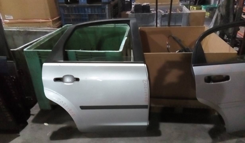 Porta Trás Dto FORD - ID S_71907