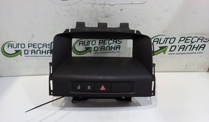 Botão 4 Piscas OPEL - ID S_72051