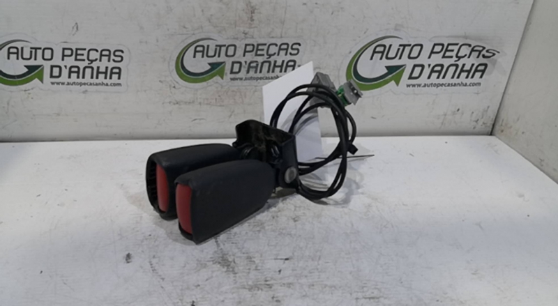 Engate Cinto Trás Dto VOLVO - ID S_72384