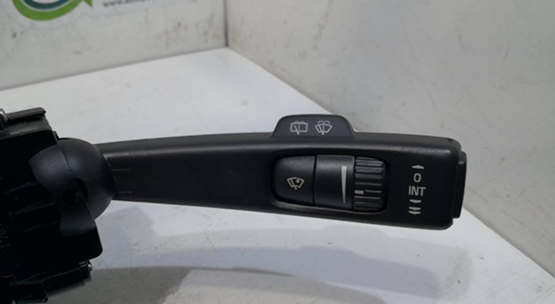 Manipulo Completo Luzes/Escovas VOLVO V50 (545) | 03 - 12 Imagem-3