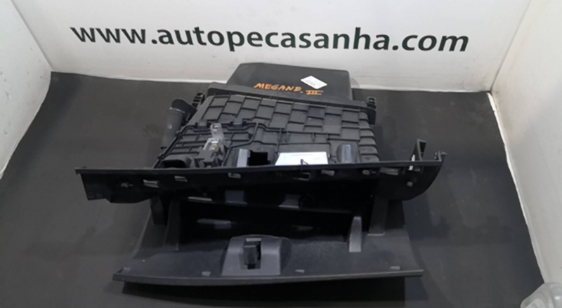 Porta Luvas RENAULT MEGANE III Hatchback (BZ0/1_) | 08 -  Imagem-2