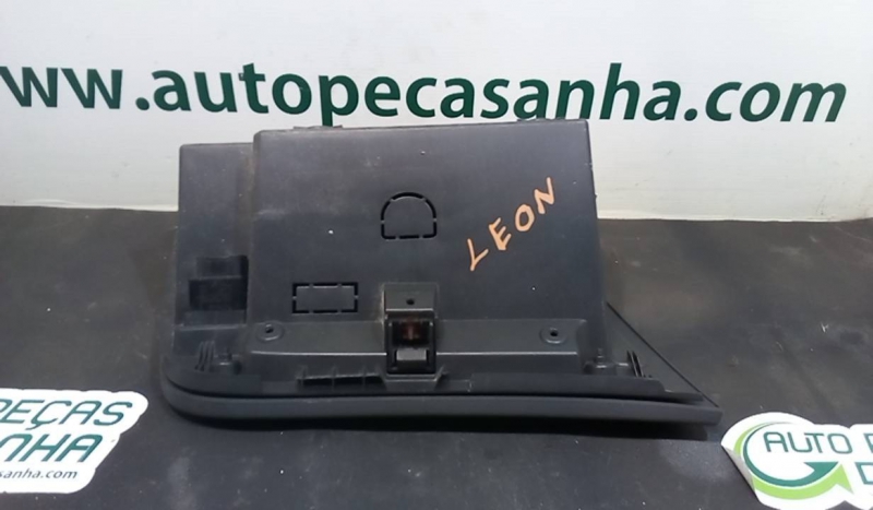 Porta Luvas SEAT LEON (1P1) | 05 - 13 Imagem-2