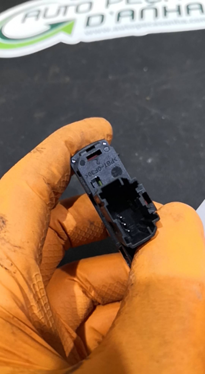 Botão 4 Piscas FORD S-MAX (WA6) | 06 - 14 Imagem-2