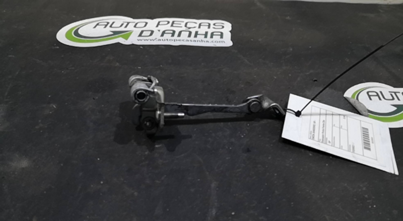 Esticador Porta Frente Dta DACIA - ID S_72811