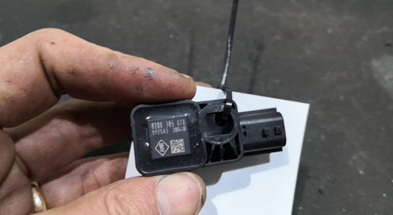 Sensor Impacto DACIA - ID S_72827