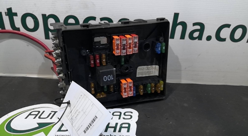 Caixa dos Fusíveis VOLKSWAGEN - ID S_73004