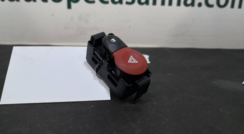 Botão 4 Piscas RENAULT - ID S_73073