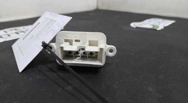 Resistencia de Sofagem OPEL MERIVA A Veículo multiuso (X03) | 03 - 10 Imagem-1