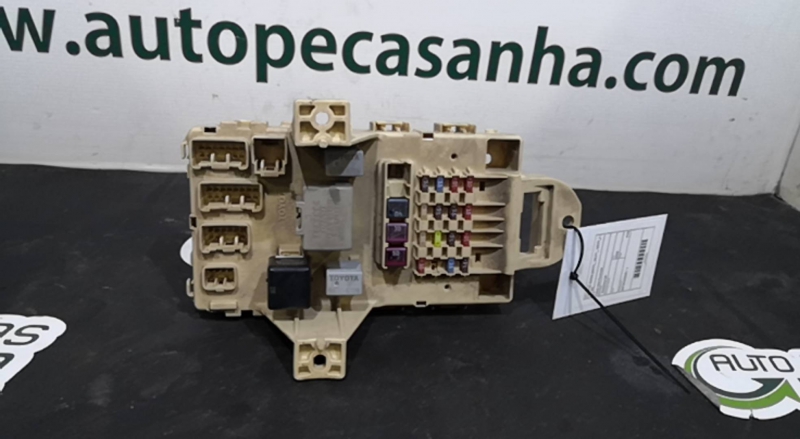 Caixa dos Fusíveis TOYOTA - ID S_73331