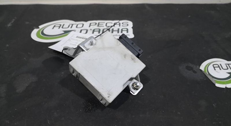 Relé TOYOTA AVENSIS (_T25_) | 03 - 08 Imagem-1