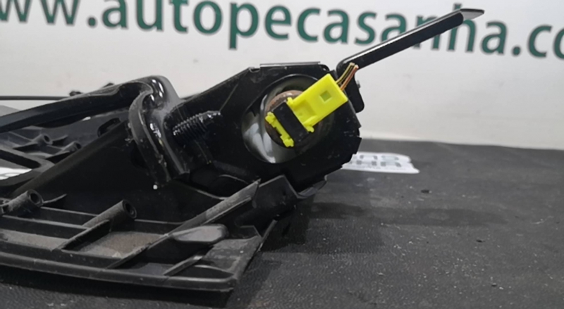 Airbag Joelhos Tablier TOYOTA AVENSIS Combi (_T25_) | 03 - 08 Imagem-2