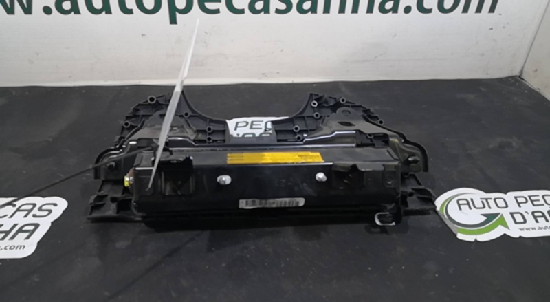 Airbag Joelhos Tablier TOYOTA AVENSIS Combi (_T25_) | 03 - 08 Imagem-1