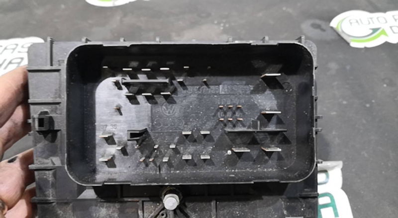 Caixa dos Fusíveis SEAT LEON (1P1) | 05 - 13 Imagem-2