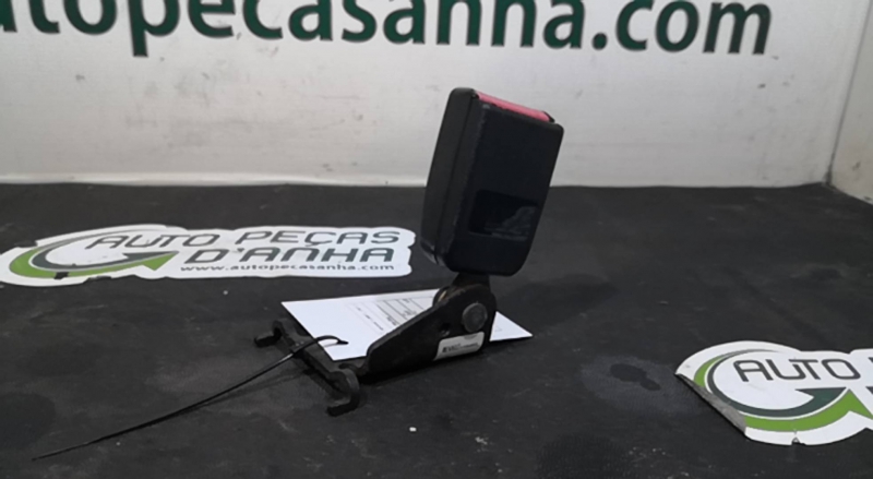 Engate Cinto Trás Esq RENAULT - ID S_73612