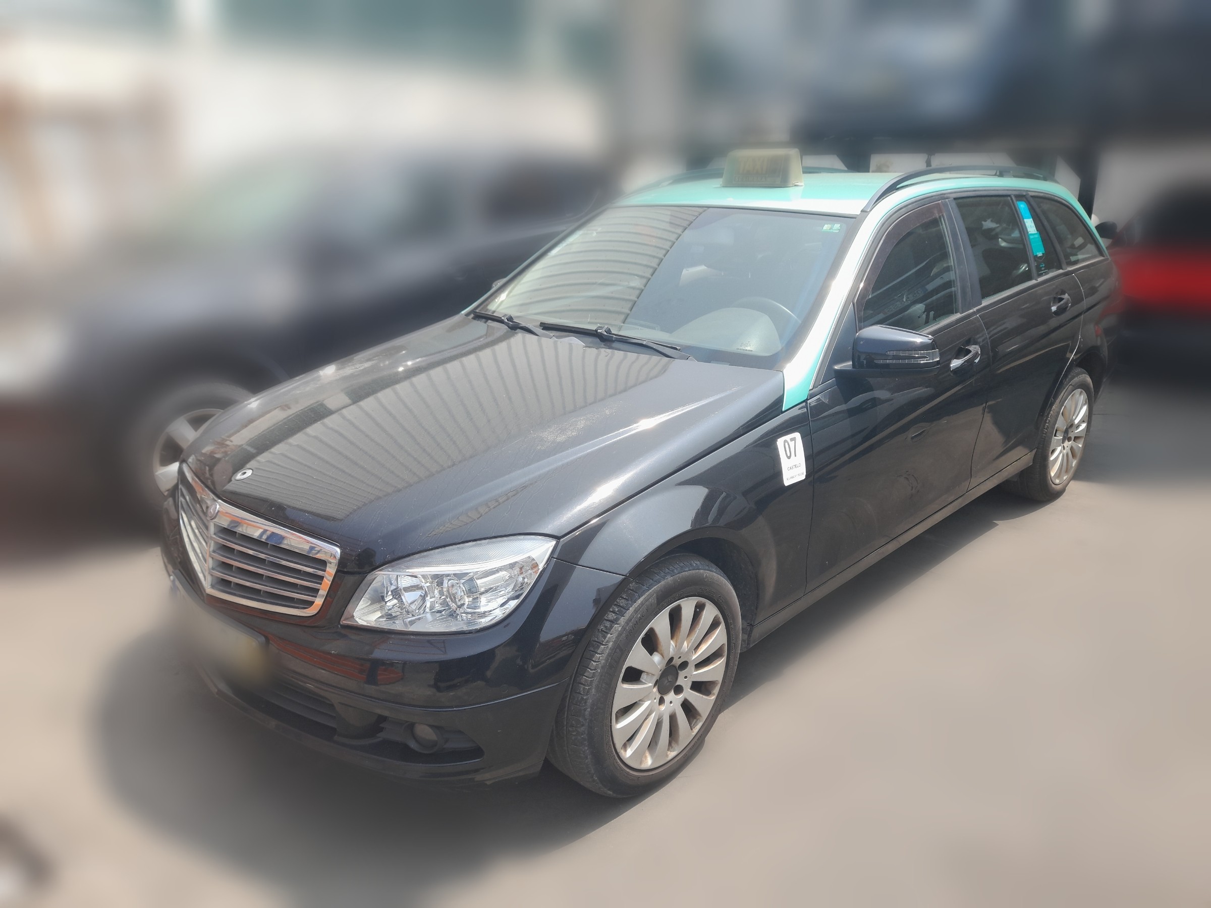 MERCEDES-BENZ C-CLASS 