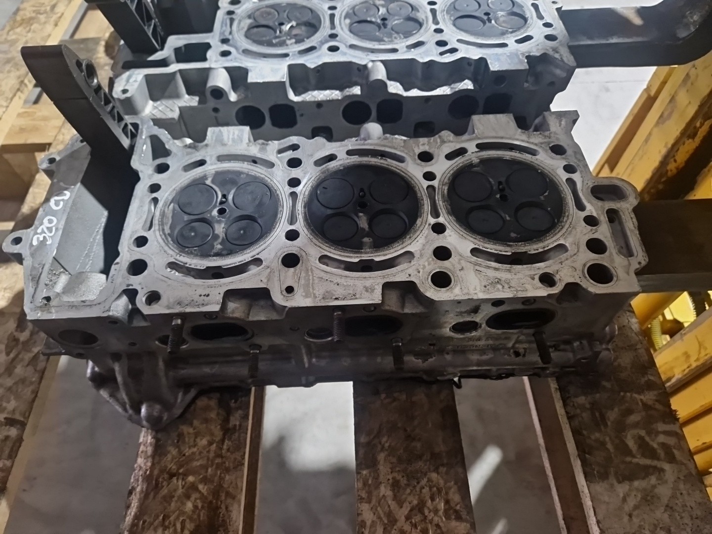 Colaça do motor MERCEDES-BENZ - ID S_58490