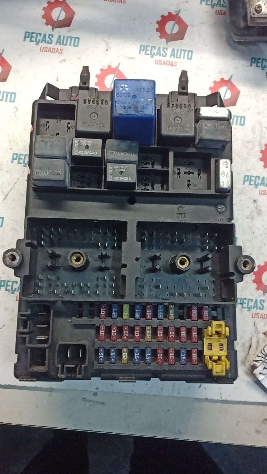 Caixa dos Fusíveis JEEP - ID S_63203