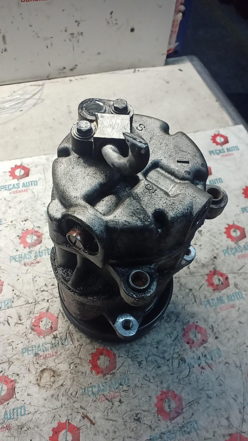 Compressor do Ar condicionado IVECO DAILY III Caixa/Combi | 97 - 09 Imagem-1