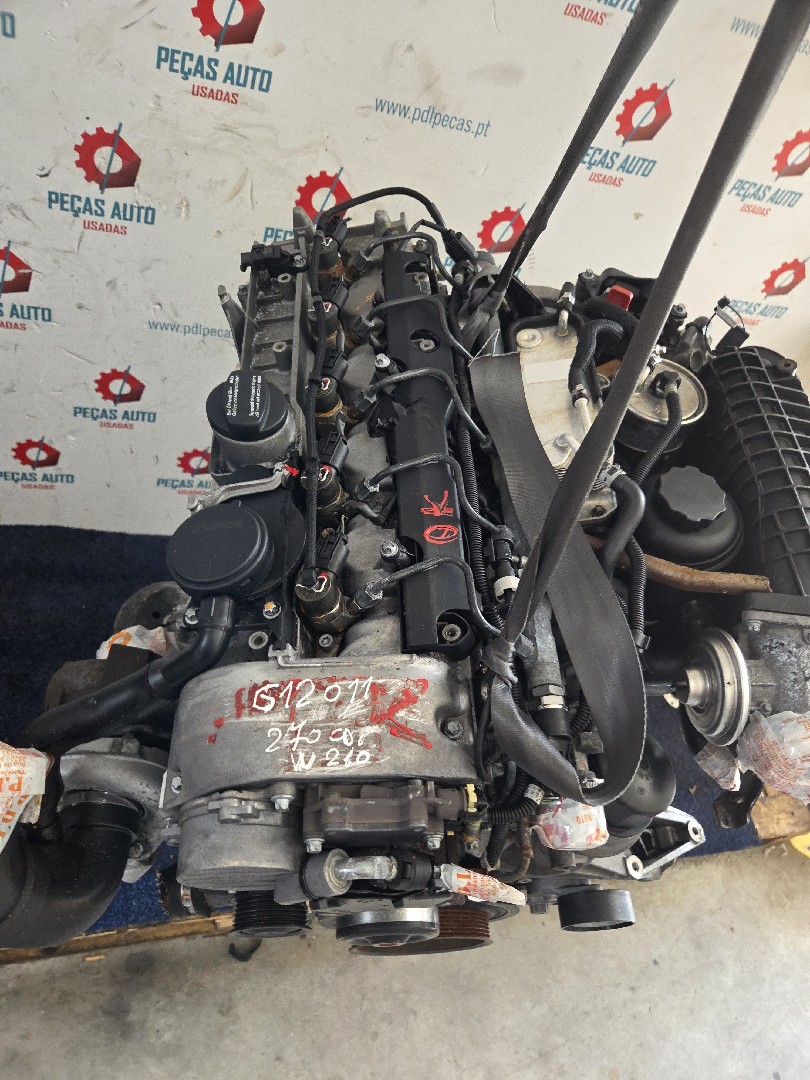 MOTOR COMBUSTÃO MERCEDES-BENZ E-CLASS (W210) | 95 - 03 Imagem-1