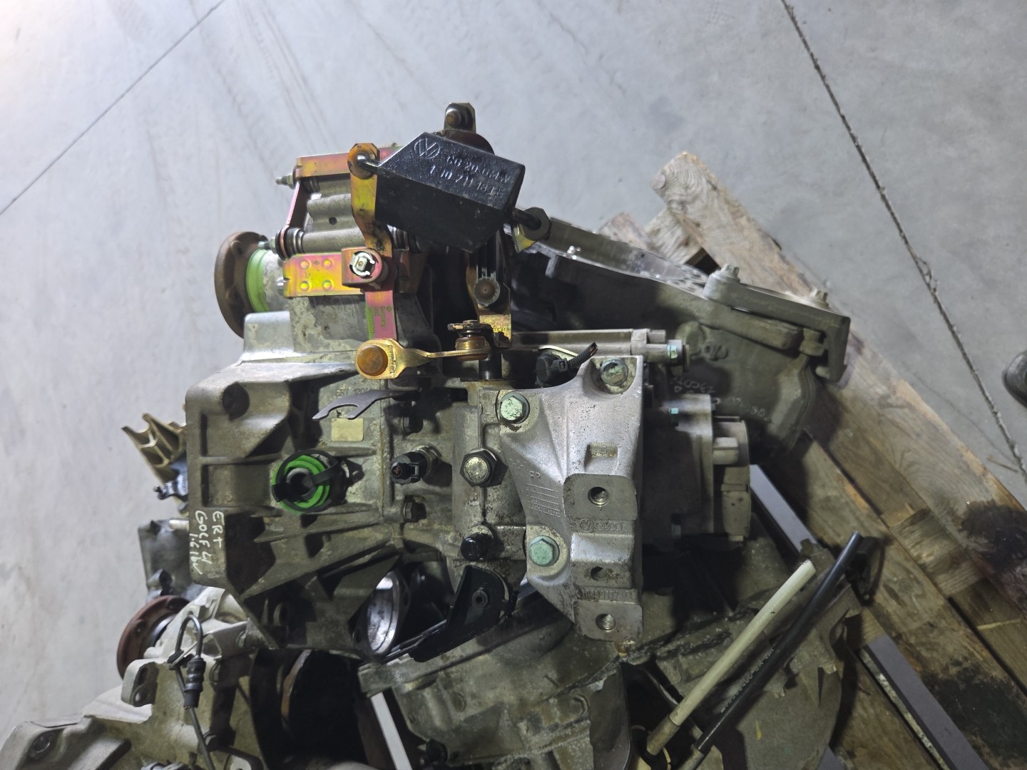 Caixa de Velocidades VOLKSWAGEN - ID S_66637