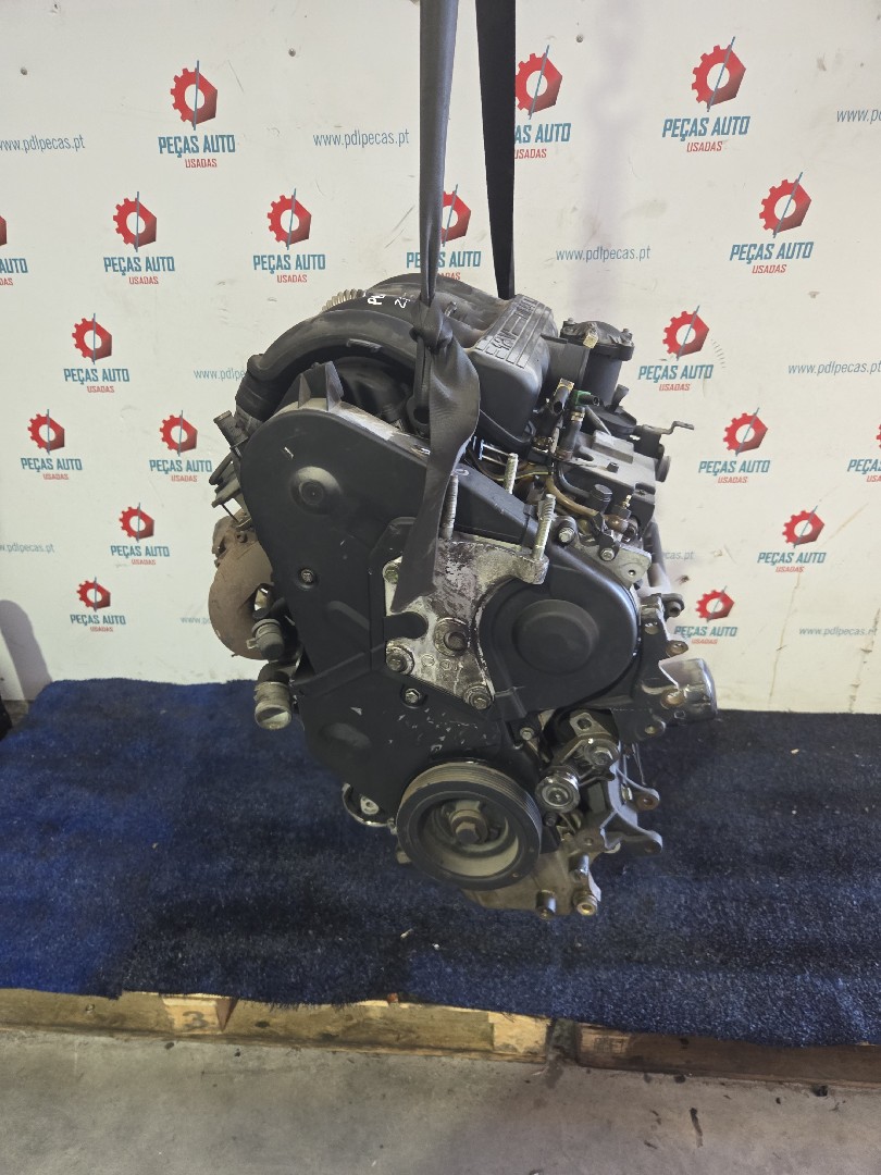 MOTOR COMBUSTÃO PEUGEOT 406 (8B) | 95 - 05 Imagem-4