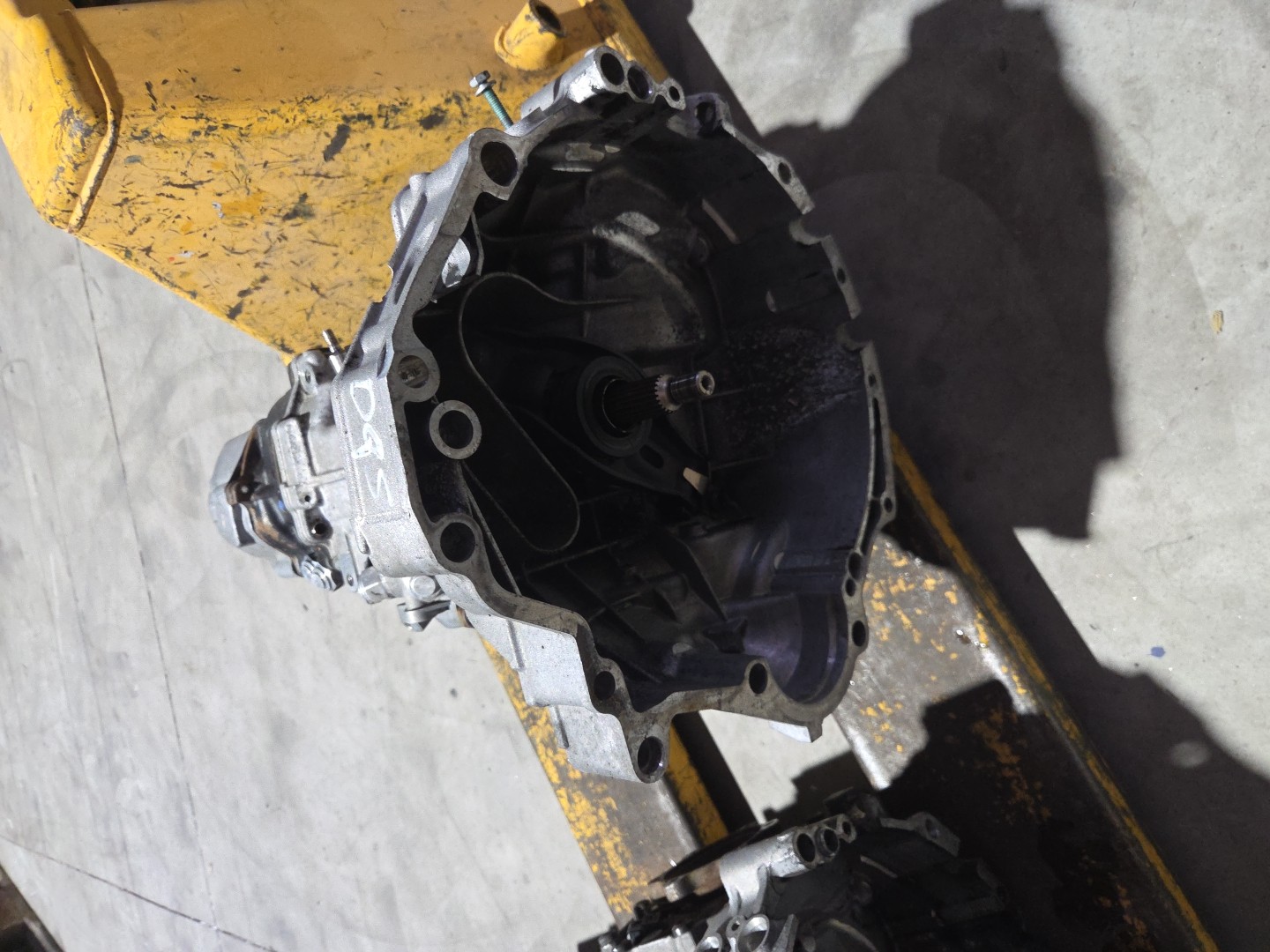 Caixa de Velocidades AUDI A4 (8E2, B6) | 00 - 05 Imagem-1