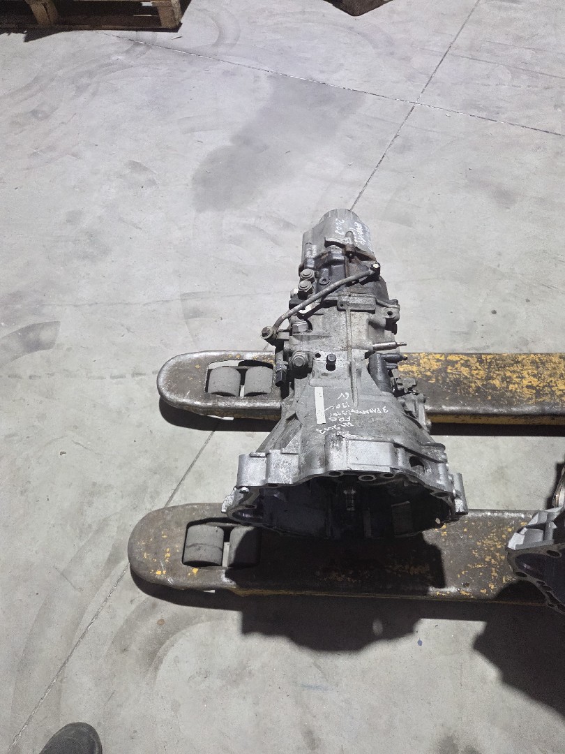 Caixa de Velocidades AUDI A4 (8E2, B6) | 00 - 05 Imagem-1