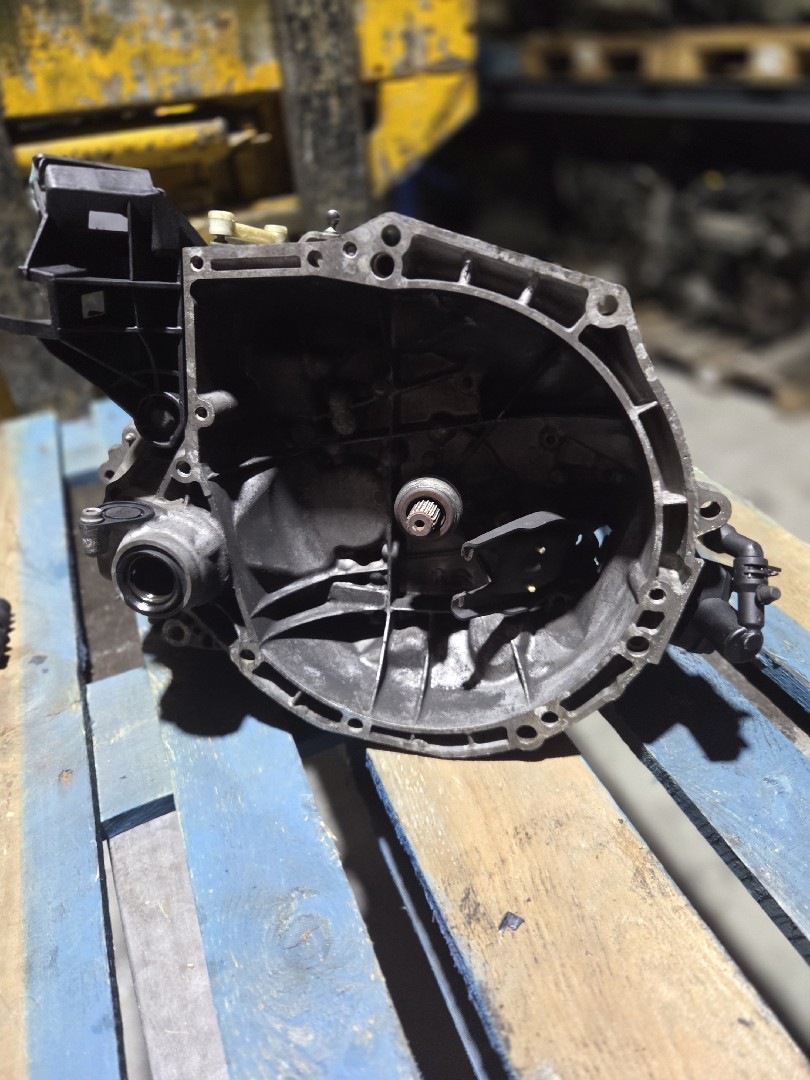 Caixa de Velocidades PEUGEOT 208 Caixa (CR_) | 12 -  Imagem-1