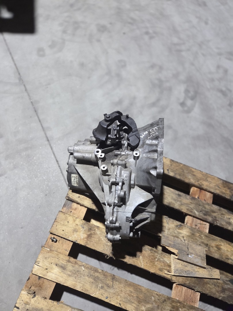 Caixa de Velocidades VOLVO V40 Hatchback (525, 526) | 12 -  Imagem-1