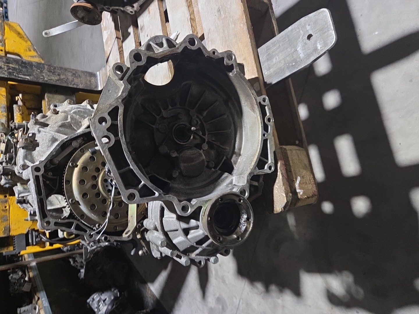 Caixa de Velocidades VOLKSWAGEN CADDY II Caixa (9K9A) | 95 - 04 Imagem-1