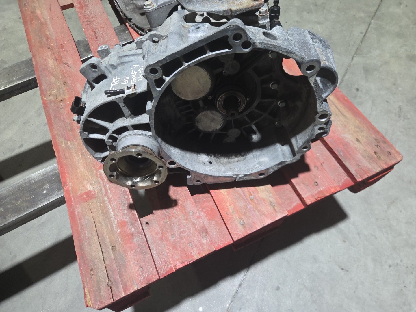 Caixa de Velocidades VOLKSWAGEN GOLF IV (1J1) | 97 - 07 Imagem-1