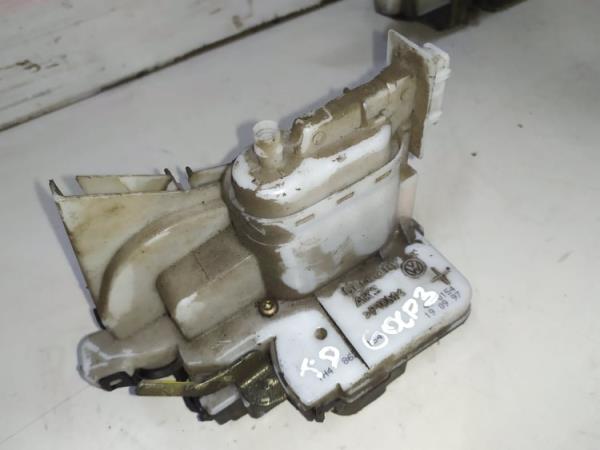 Fecho da Porta Trás Dto VOLKSWAGEN - ID S_16322