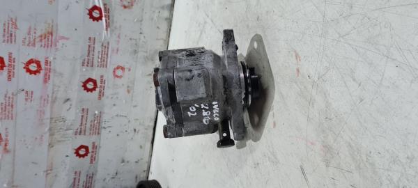 Bomba Direcção Assistida IVECO DAILY III Caixa/Combi | 97 - 09 Imagem-1