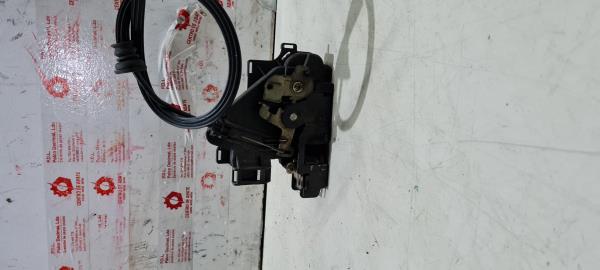 Fecho da Porta Frente Dto VOLKSWAGEN GOLF IV (1J1) | 97 - 07 Imagem-1