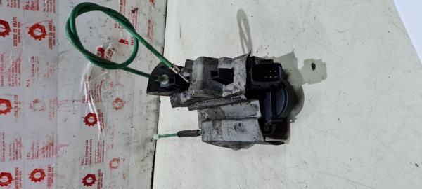 Fecho da Porta Trás Dto FIAT IDEA (350_) | 03 -  Imagem-1