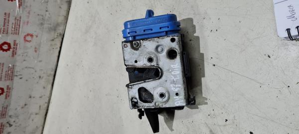 Fecho da Porta Trás Dto AUDI A4 (8D2, B5) | 94 - 01 Imagem-2