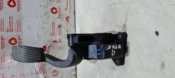 Pedais OPEL CORSA D (S07) | 06 - 14 Imagem-1