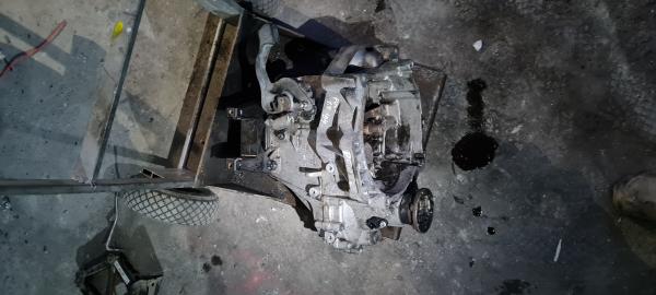 Caixa de Velocidades VOLKSWAGEN - ID S_23397