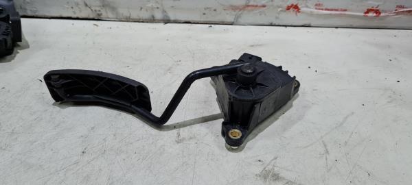 Pedais RENAULT - ID S_23516